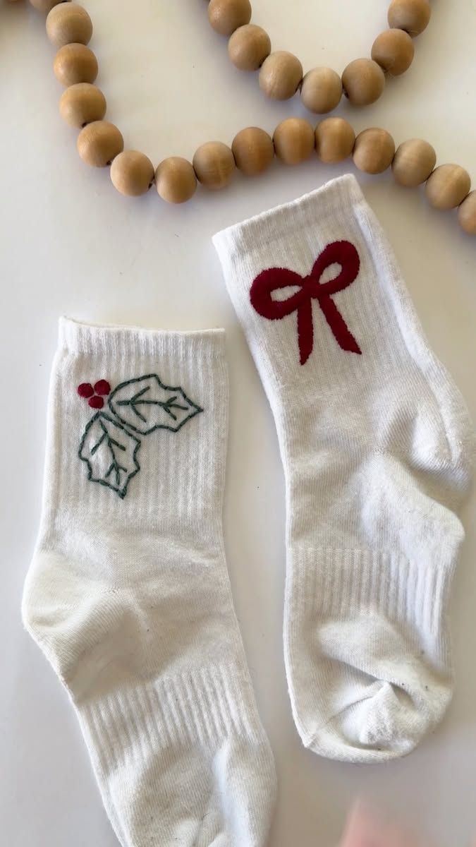 Embroider your own Xmas Socks, sip & meet new friends!