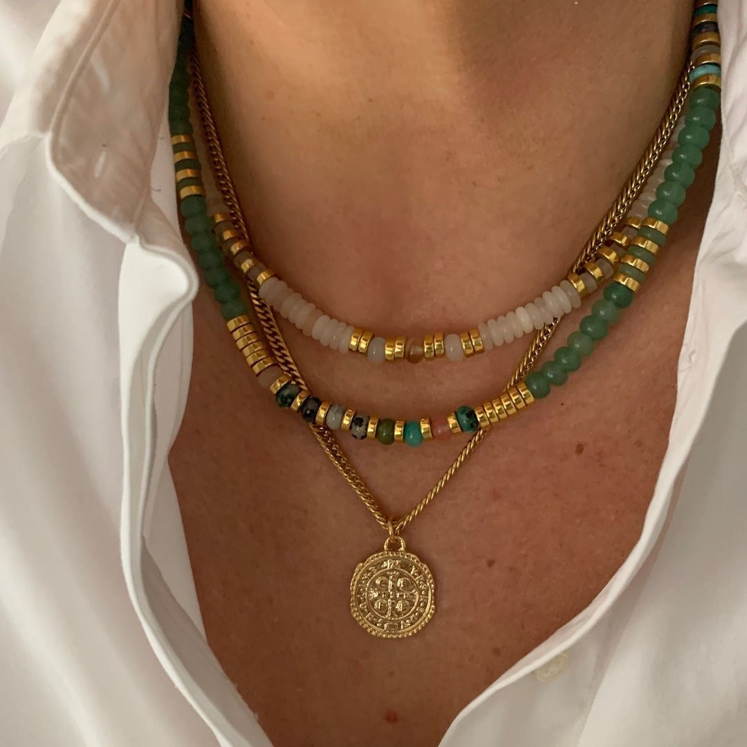 Design your own necklace/bracelet/anklet and meet like-minded friends!