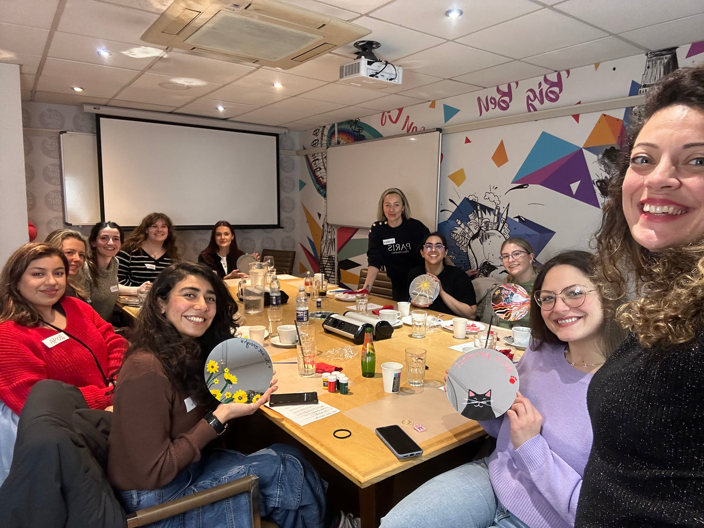 Hello New Year: hand-painted your own motivational mirror, sip & start the year with creative connections!