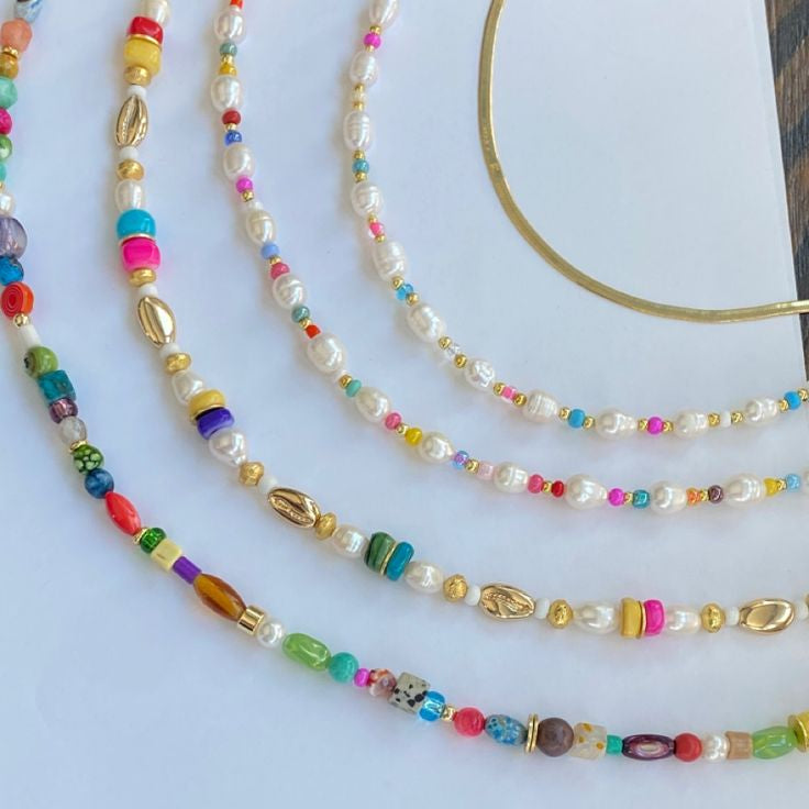 Design your own necklace/bracelet/anklet and meet like-minded friends!