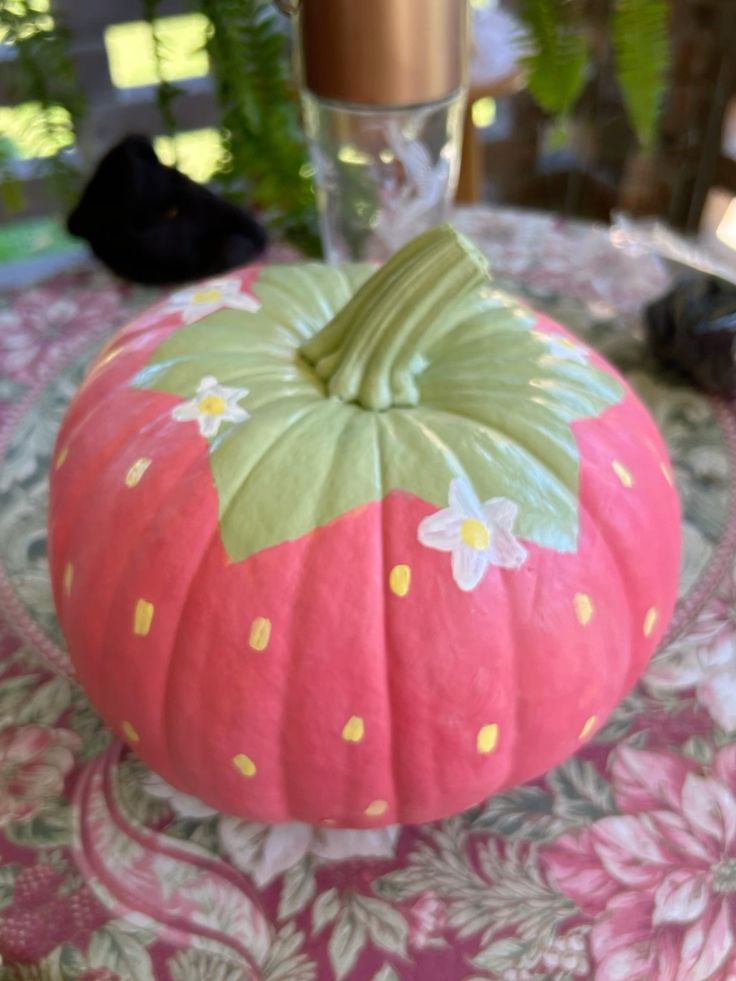 CREATE & QUIZ NIGHT: Hand-paint your own fabulous pumpkin, win gorgeous prizes and meet new friends!
