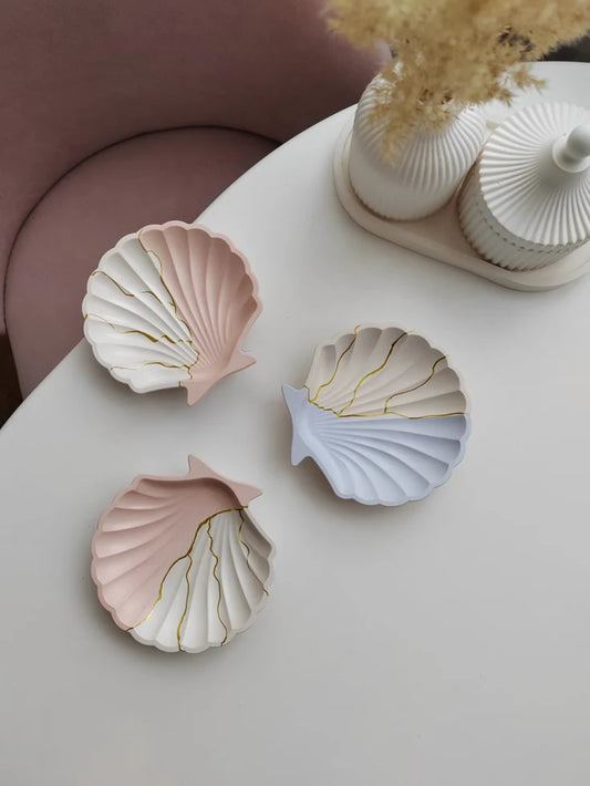 Create & Quiz Summer Party: Hand-paint your jewellery trinket while winning prizes!