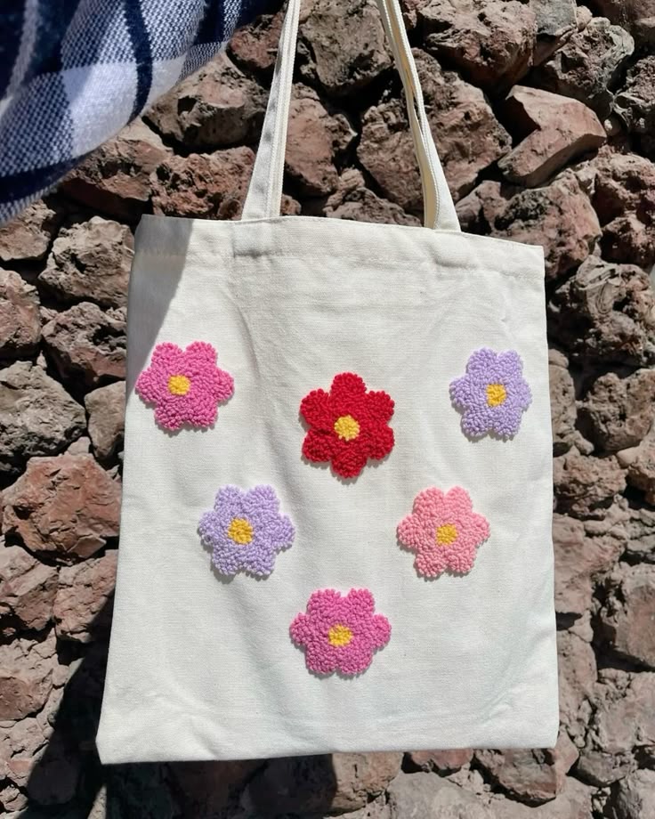 Make The Cutest Punch Needle Tote Bag & have fun with us!