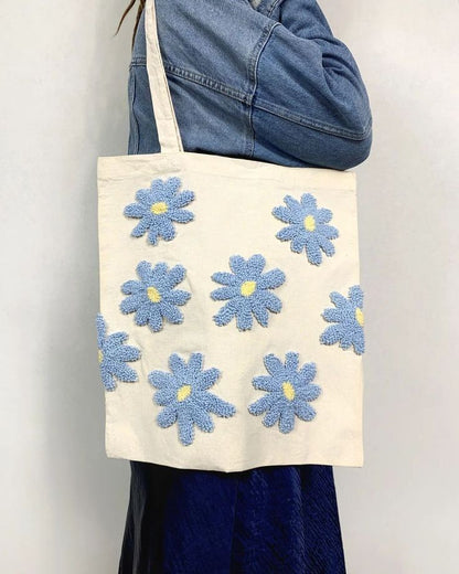 Make The Cutest Punch Needle Tote Bag & have fun with us!