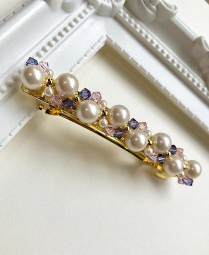 Create your own rhinestone and beaded hair clips while making new friends!