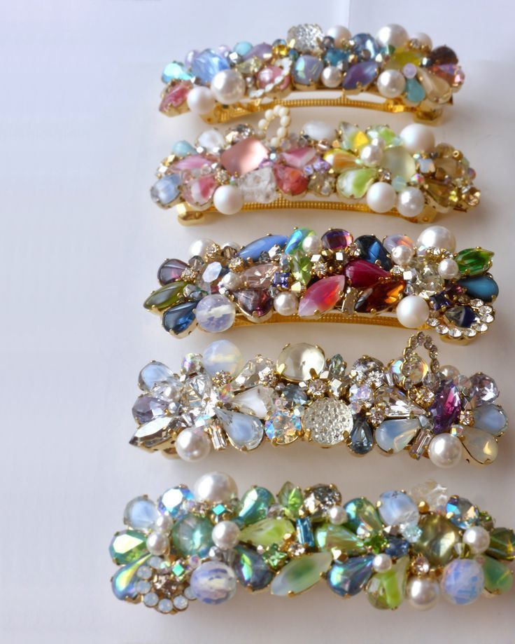 Create your own rhinestone and beaded hair clips while making new friends!