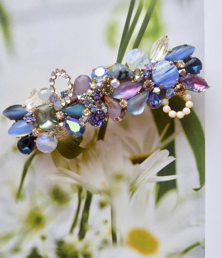 Create your own rhinestone and beaded hair clips while making new friends!