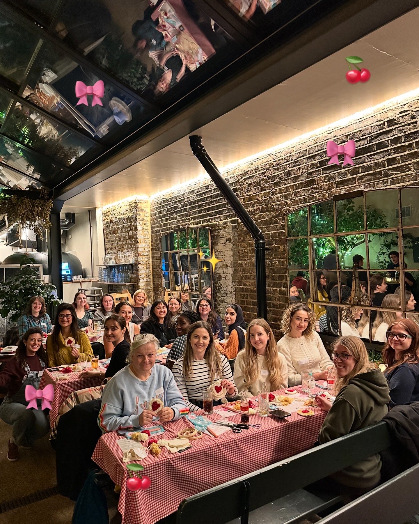 Flower Party: Make The Cutest Punch Needle Portable Mirror & have fun with us!