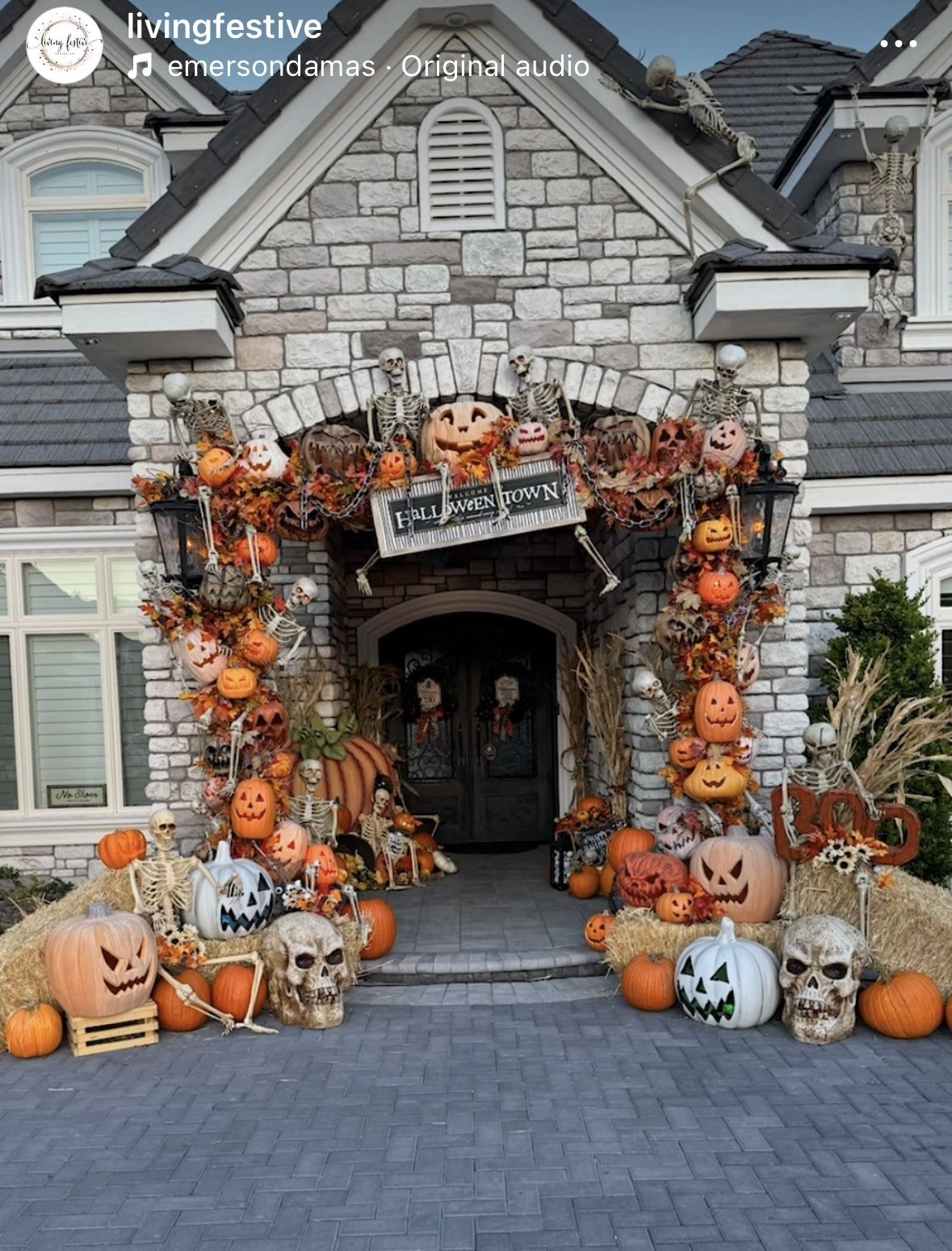 🎃 Spooky London: Halloween House Hunt, Bingo + Dinner 👻 with Jubel