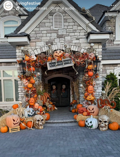 🎃 Spooky London: Halloween House Hunt, Bingo + Dinner 👻 with Jubel