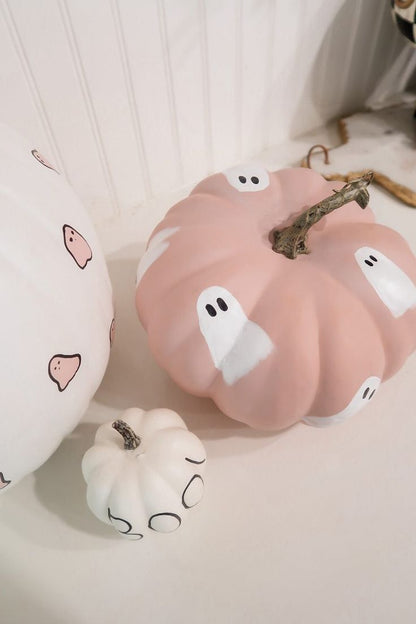 CREATE & QUIZ NIGHT: Hand-paint your own fabulous pumpkin, win gorgeous prizes and meet new friends!