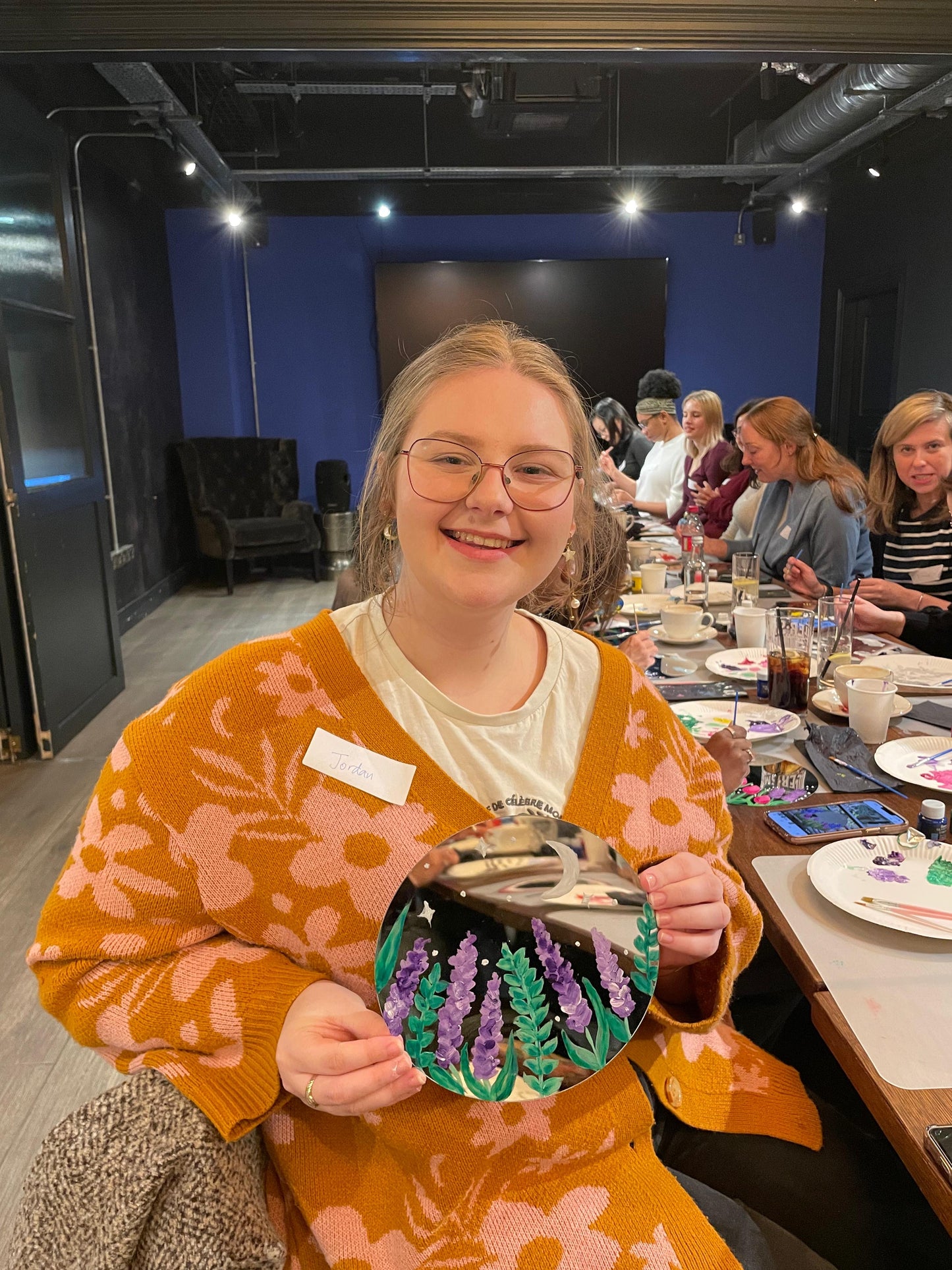 Believe in yourself: hand-paint your own motivational mirror, sip & make new creative connections!