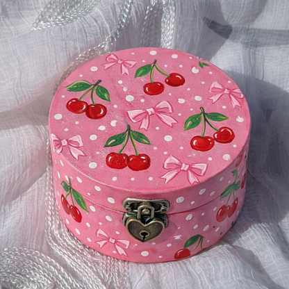 Hand-paint your own treasure box, sip and make new friends!