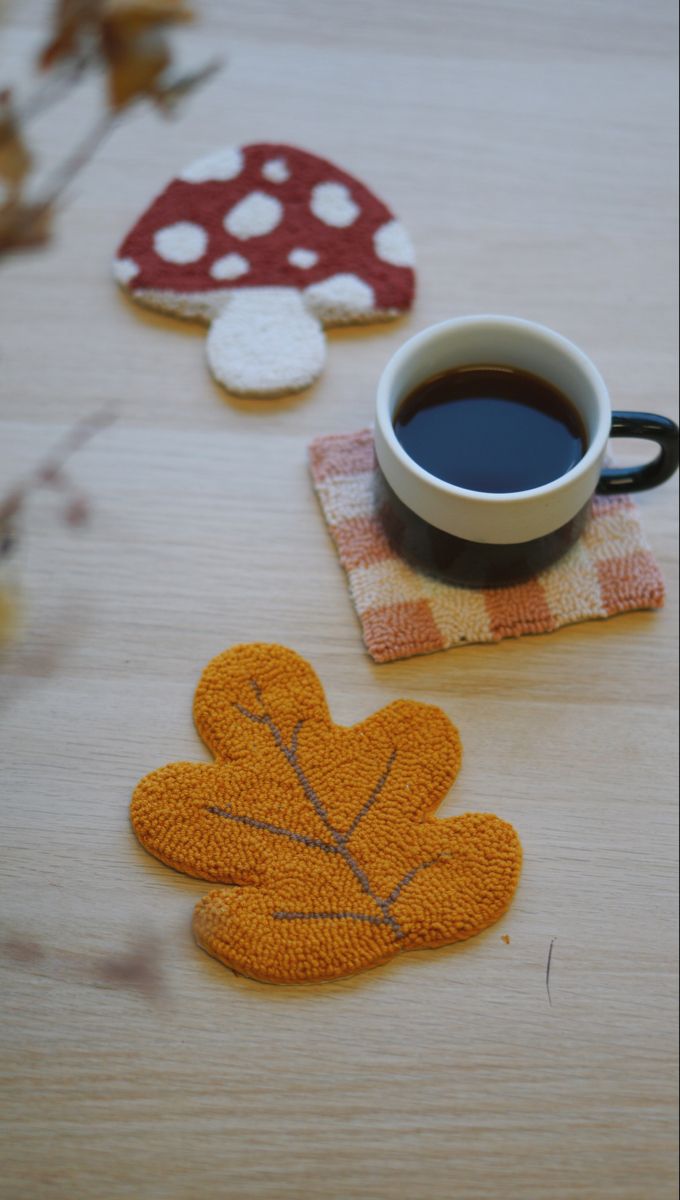 CREATE & QUIZ NIGHT: Make Your Own Punch Needle Coaster and Have Fun With Us!