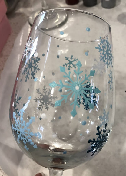 Festive Glass Painting: Create, Laugh & Decorate in Perfect Christmas Style!