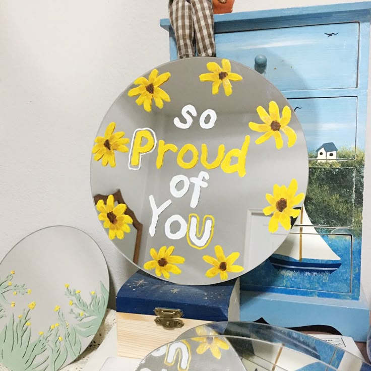 Hello New Year: hand-painted your own motivational mirror, sip & start the year with creative connections!