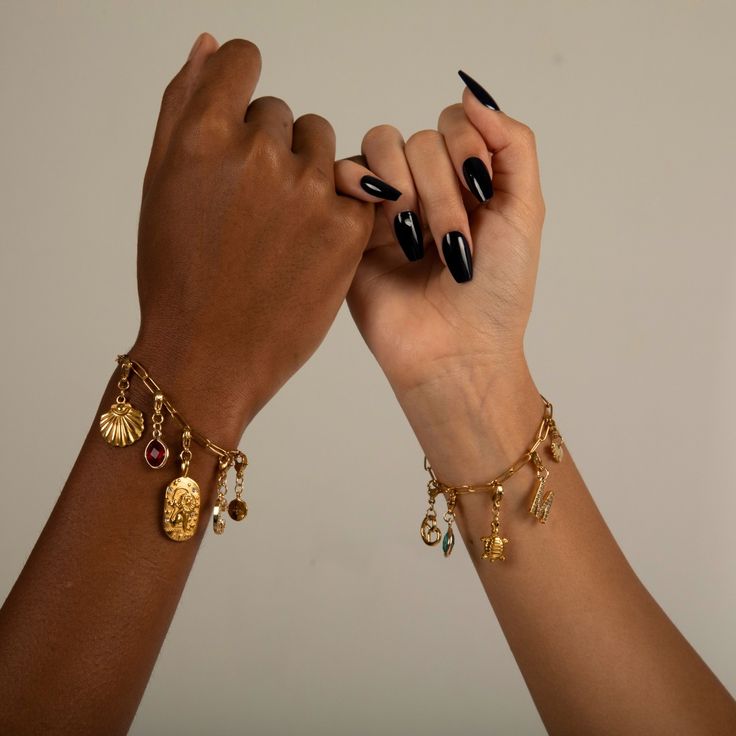 🎀 CHARM BAR  – Private Event